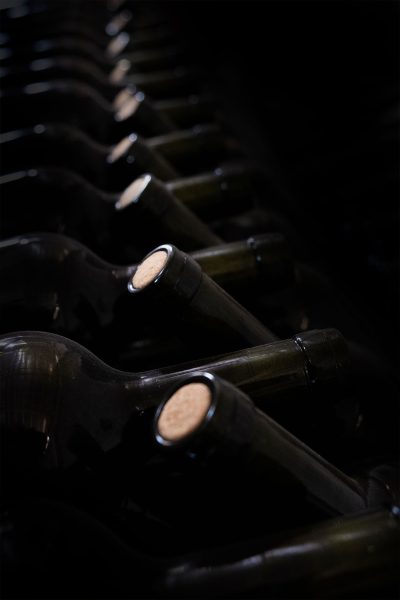 99 fuegos, botellas y corchos